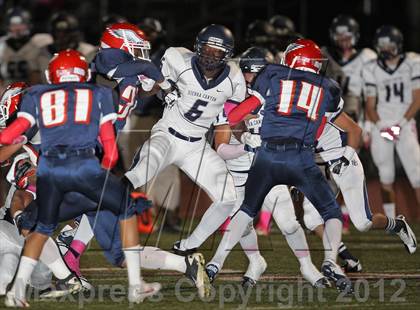 Thumbnail 2 in Marshall vs. Sierra Canyon photogallery.