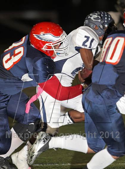 Thumbnail 3 in Marshall vs. Sierra Canyon photogallery.