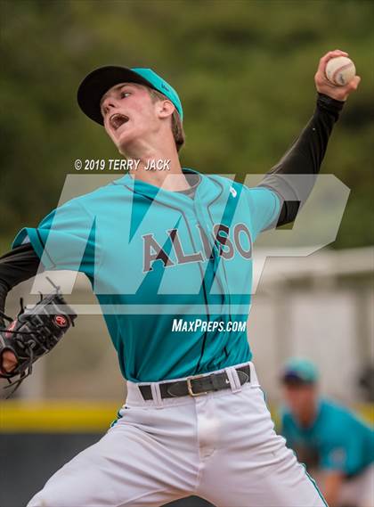 Thumbnail 2 in Huntington Beach vs. Aliso Niguel photogallery.