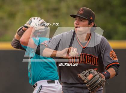 Thumbnail 3 in Huntington Beach vs. Aliso Niguel photogallery.