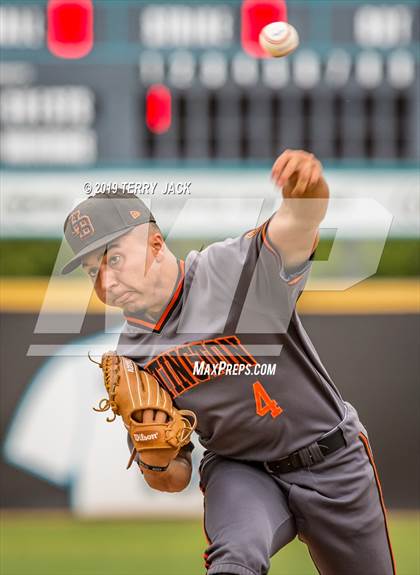 Thumbnail 2 in Huntington Beach vs. Aliso Niguel photogallery.