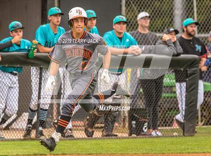 Thumbnail 3 in Huntington Beach vs. Aliso Niguel photogallery.