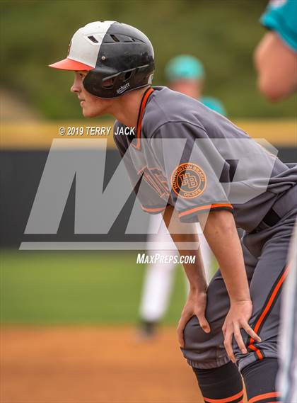 Thumbnail 3 in Huntington Beach vs. Aliso Niguel photogallery.