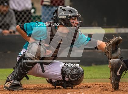 Thumbnail 3 in Huntington Beach vs. Aliso Niguel photogallery.
