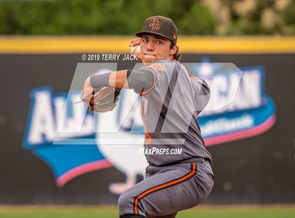 Thumbnail 2 in Huntington Beach vs. Aliso Niguel photogallery.