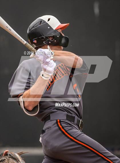 Thumbnail 3 in Huntington Beach vs. Aliso Niguel photogallery.