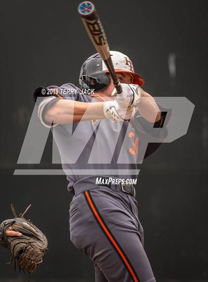 Thumbnail 3 in Huntington Beach vs. Aliso Niguel photogallery.