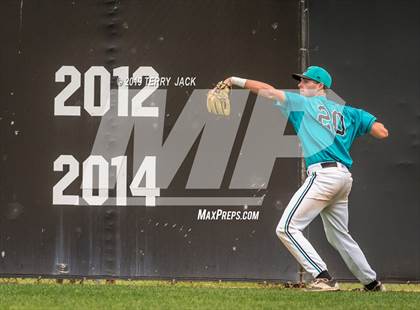 Thumbnail 3 in Huntington Beach vs. Aliso Niguel photogallery.