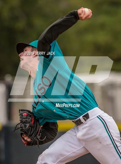 Thumbnail 3 in Huntington Beach vs. Aliso Niguel photogallery.