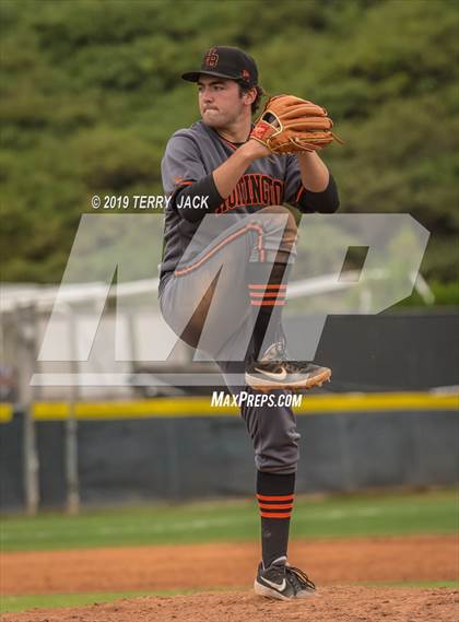 Thumbnail 2 in Huntington Beach vs. Aliso Niguel photogallery.