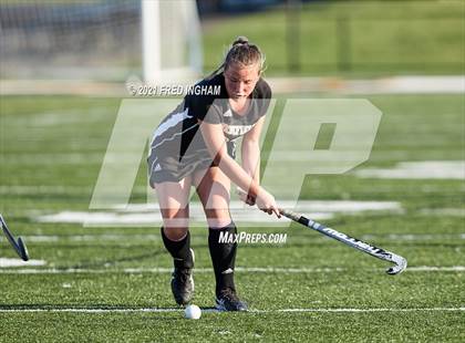 Thumbnail 2 in McLean vs Westfield (Bulldog Invitational) photogallery.