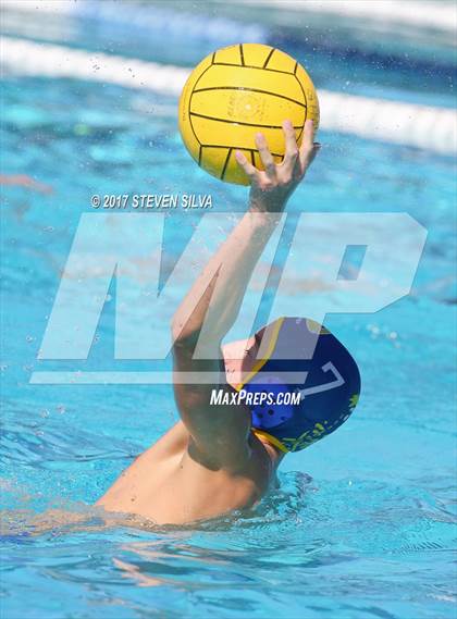 Thumbnail 1 in Grossmont vs. Mercer Island (26th Annual San Diego Open) photogallery.