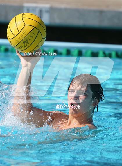 Thumbnail 2 in Grossmont vs. Mercer Island (26th Annual San Diego Open) photogallery.