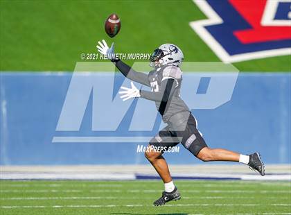 Thumbnail 1 in Guyer vs. Prosper (UIL 6A Division 2 Quarterfinal) photogallery.