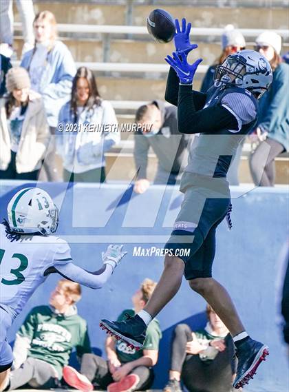 Thumbnail 2 in Guyer vs. Prosper (UIL 6A Division 2 Quarterfinal) photogallery.