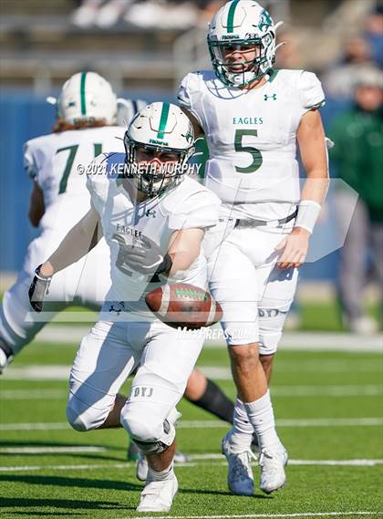 Thumbnail 2 in Guyer vs. Prosper (UIL 6A Division 2 Quarterfinal) photogallery.