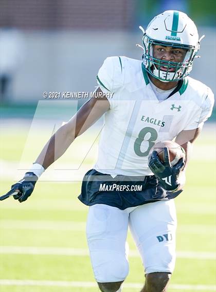 Thumbnail 2 in Guyer vs. Prosper (UIL 6A Division 2 Quarterfinal) photogallery.