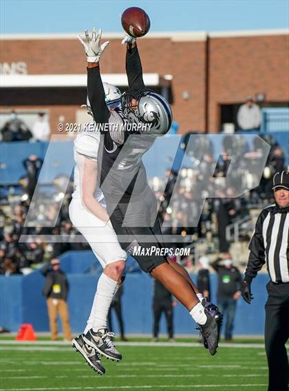 Thumbnail 2 in Guyer vs. Prosper (UIL 6A Division 2 Quarterfinal) photogallery.