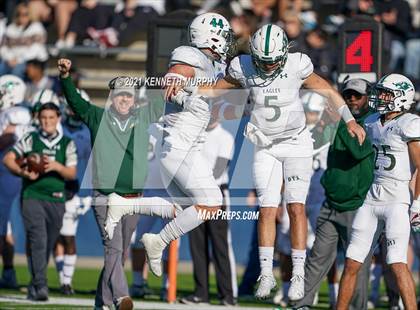 Thumbnail 1 in Guyer vs. Prosper (UIL 6A Division 2 Quarterfinal) photogallery.