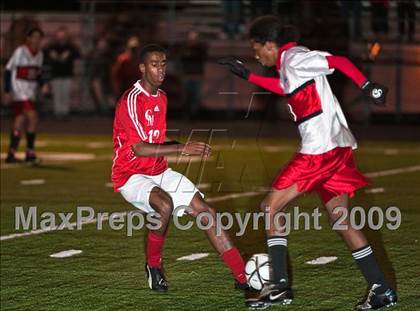 Thumbnail 1 in Catholic Memorial vs Brockton (MIAA D1 South Final) photogallery.