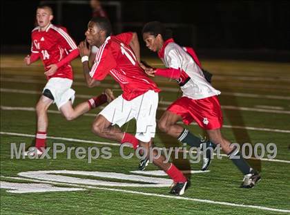 Thumbnail 1 in Catholic Memorial vs Brockton (MIAA D1 South Final) photogallery.