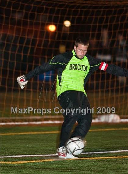 Thumbnail 2 in Catholic Memorial vs Brockton (MIAA D1 South Final) photogallery.