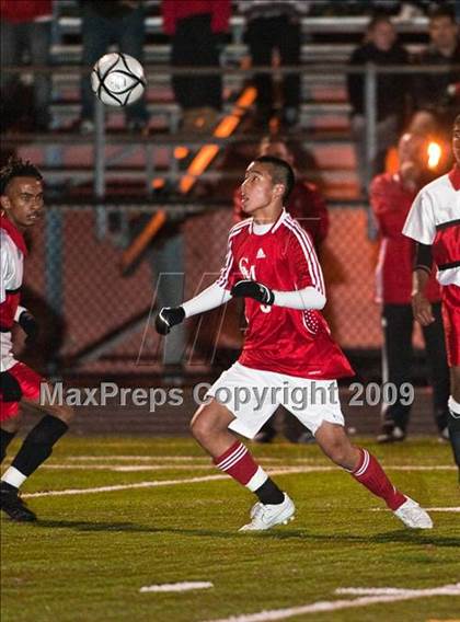 Thumbnail 3 in Catholic Memorial vs Brockton (MIAA D1 South Final) photogallery.