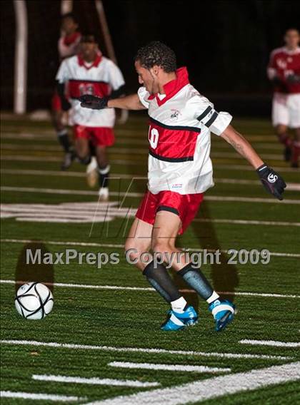 Thumbnail 3 in Catholic Memorial vs Brockton (MIAA D1 South Final) photogallery.