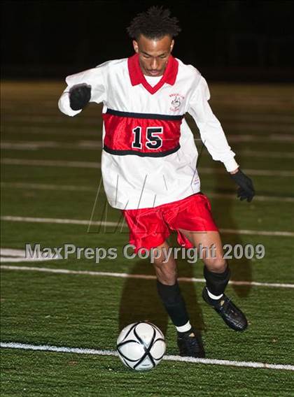 Thumbnail 2 in Catholic Memorial vs Brockton (MIAA D1 South Final) photogallery.