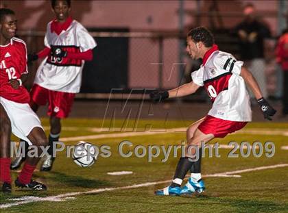 Thumbnail 3 in Catholic Memorial vs Brockton (MIAA D1 South Final) photogallery.