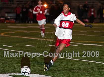 Thumbnail 2 in Catholic Memorial vs Brockton (MIAA D1 South Final) photogallery.