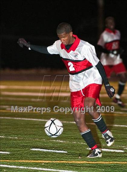 Thumbnail 2 in Catholic Memorial vs Brockton (MIAA D1 South Final) photogallery.