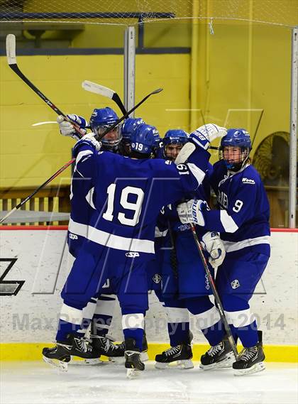 Thumbnail 3 in Darien @ Trinity Catholic photogallery.