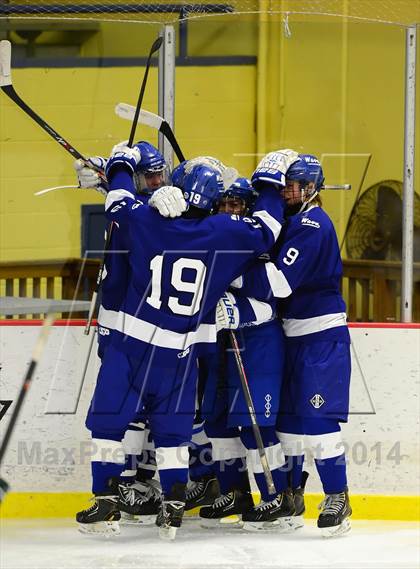 Thumbnail 2 in Darien @ Trinity Catholic photogallery.