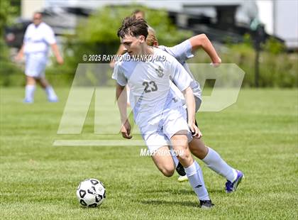Thumbnail 2 in New Castle vs Daleville photogallery.