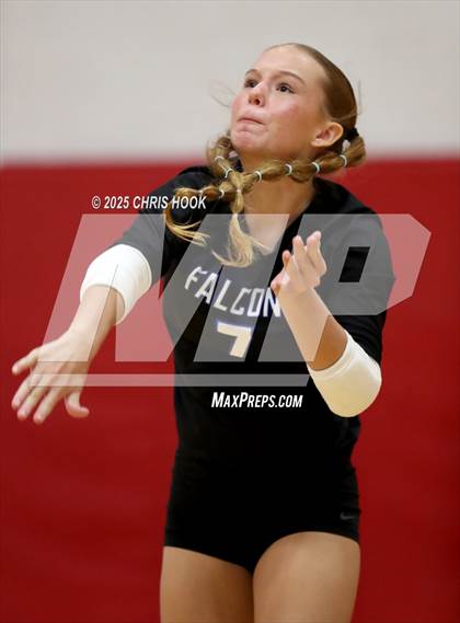 Thumbnail 3 in Fountain Hills vs Casa Grande (Florence Invitational) photogallery.