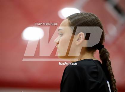 Thumbnail 2 in Fountain Hills vs Casa Grande (Florence Invitational) photogallery.