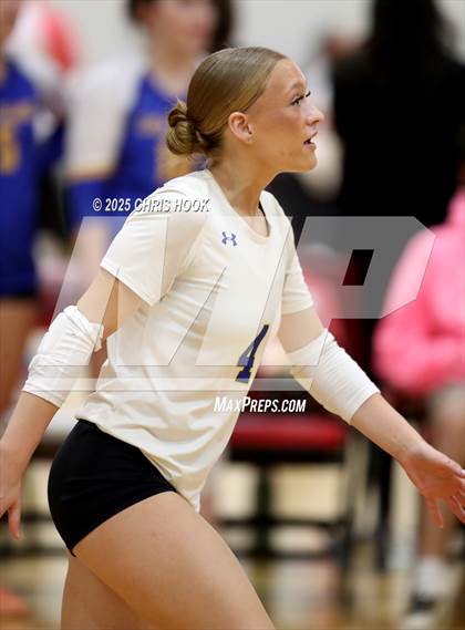 Thumbnail 1 in Fountain Hills vs Casa Grande (Florence Invitational) photogallery.