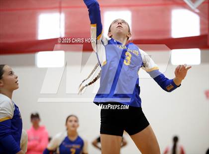 Thumbnail 3 in Fountain Hills vs Casa Grande (Florence Invitational) photogallery.
