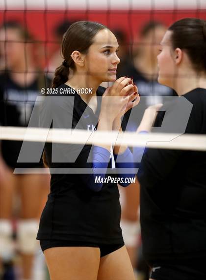 Thumbnail 2 in Fountain Hills vs Casa Grande (Florence Invitational) photogallery.