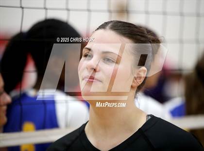 Thumbnail 1 in Fountain Hills vs Casa Grande (Florence Invitational) photogallery.