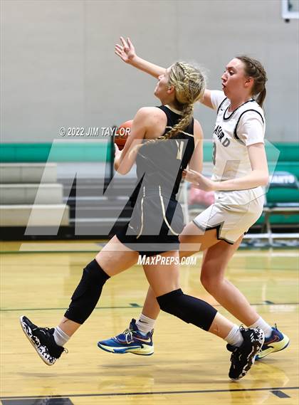 Thumbnail 1 in Graford vs Meridian (Santo Tournament) photogallery.