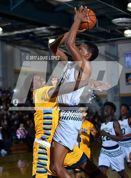 Thumbnail 2 in Los Osos @ Chino Hills (Senior Night) photogallery.