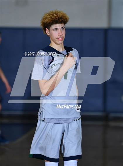 Thumbnail 2 in Los Osos @ Chino Hills (Senior Night) photogallery.
