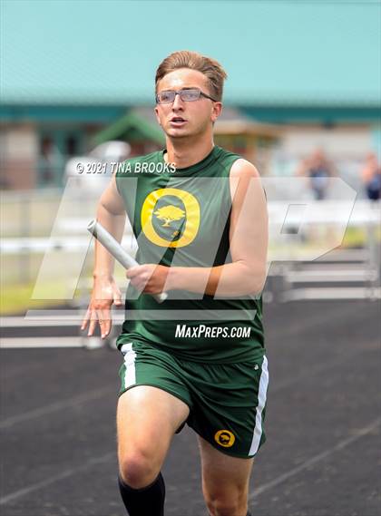 Thumbnail 2 in NCHSAA Coastal 3-A Conference photogallery.
