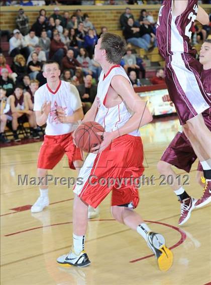 Thumbnail 1 in Minnesota vs Wisconsin (Border Battle All-Star Game) photogallery.