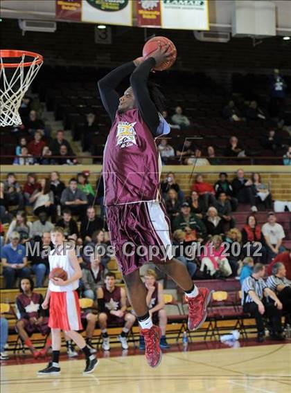 Thumbnail 1 in Minnesota vs Wisconsin (Border Battle All-Star Game) photogallery.