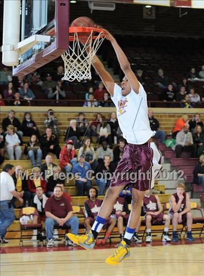 Thumbnail 2 in Minnesota vs Wisconsin (Border Battle All-Star Game) photogallery.