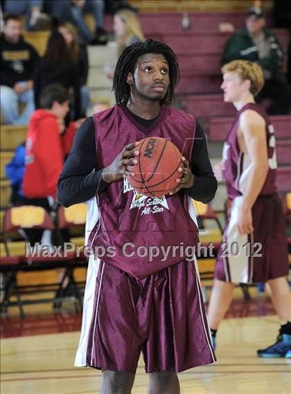 Thumbnail 3 in Minnesota vs Wisconsin (Border Battle All-Star Game) photogallery.