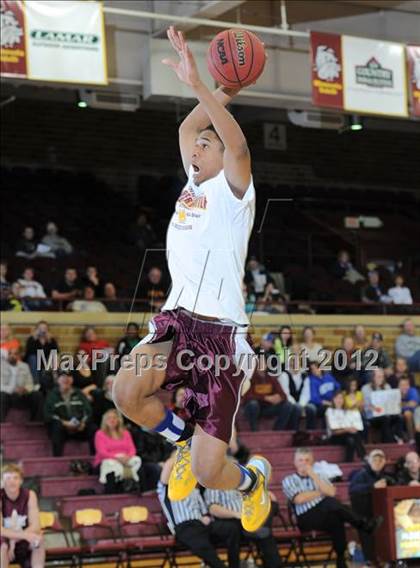 Thumbnail 1 in Minnesota vs Wisconsin (Border Battle All-Star Game) photogallery.